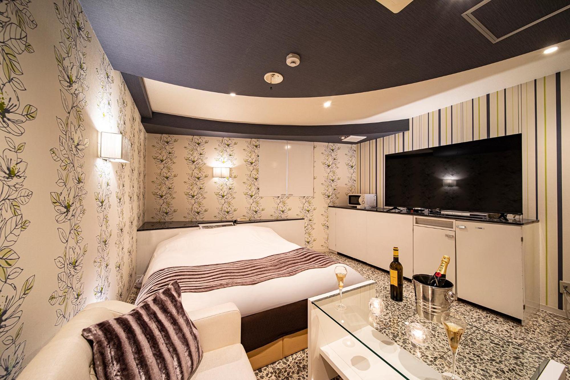 Towers Hotel - Adult Only - Osaka Exterior photo